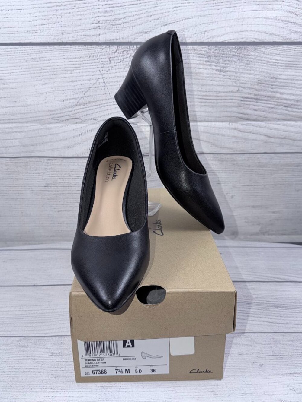 🖤 NWT Clarks Teresa Step Black Leather Pointed Toe Block Heel Pumps 7.5M